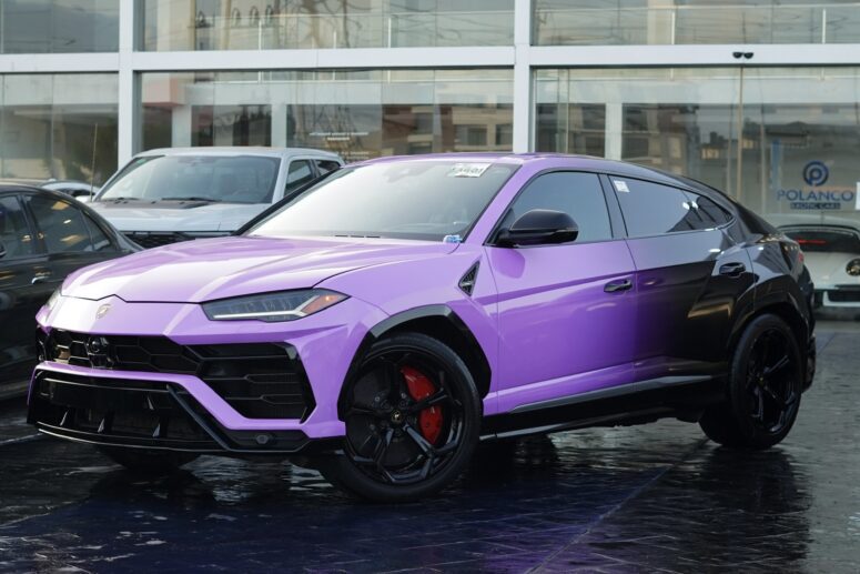 Fade Wrap on a Lamborghini Urus