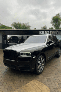2 Tone Wrap on a Rolls Royce Cullinan