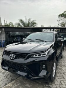 Toyota Fortuner Facelift Job