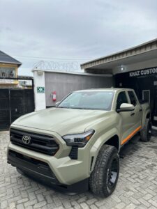 Tacoma Wrap in Khaki Green and Gloss Orange Detaling