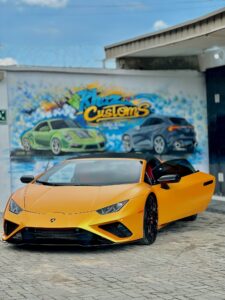 Lamborghini Huracan car wrap and Body modification