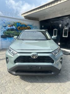 Flawless Green Paint Job on a Rav4 